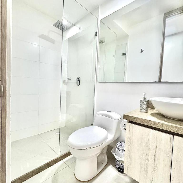 Excepcional apartamento en zona de negocios - Two-Bedroom Apartment - 6