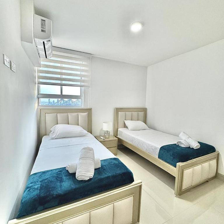 Excepcional apartamento en zona de negocios - Two-Bedroom Apartment - 4