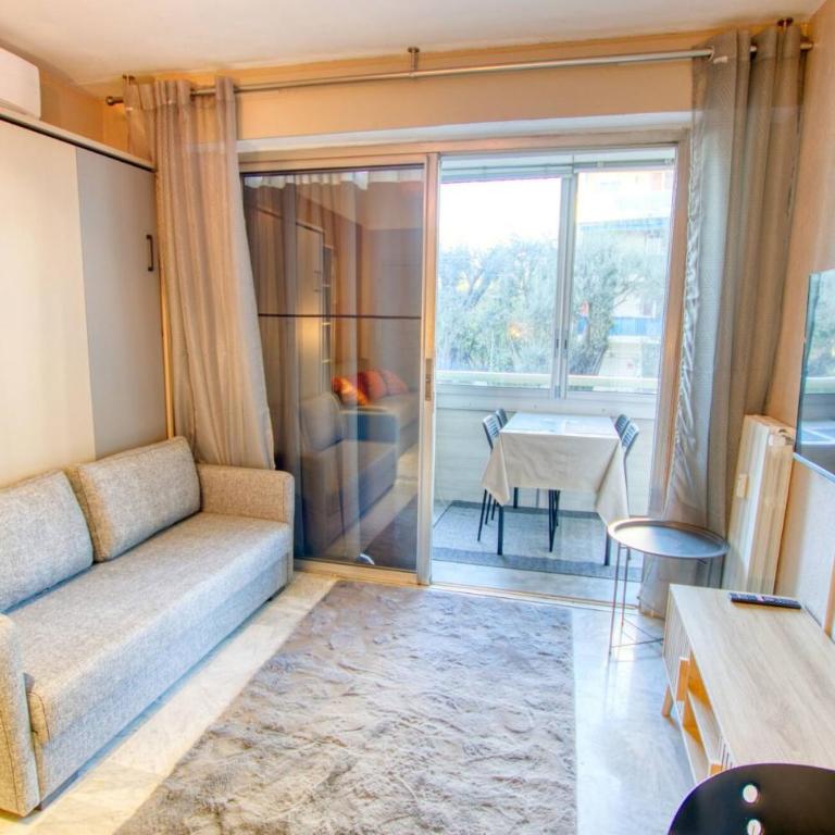 Studio Antibes Centre ville - Parking WIFI Climatisation - LIMESTAY - Studio - 4