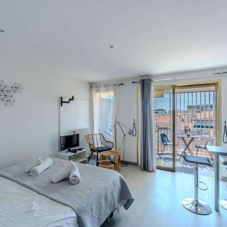 Le Mimosas - Studio Cannes centre - Vue mer Terrasse WIFI climatisation - Estudio - 1