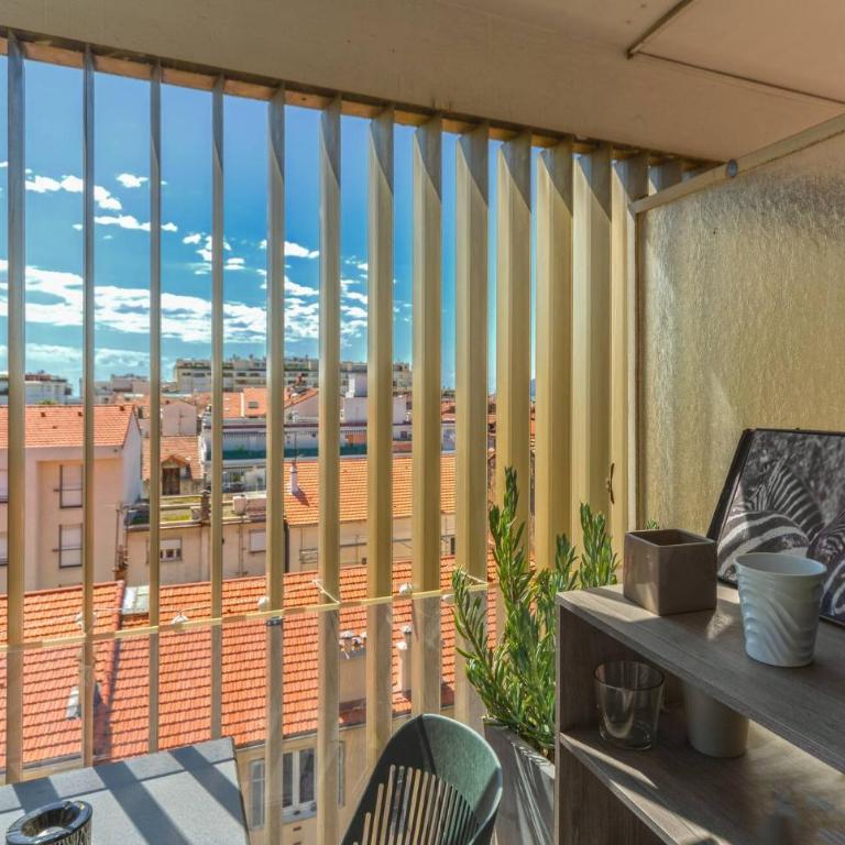Le Mimosas - Studio Cannes centre - Vue mer Terrasse WIFI climatisation - Estudio - 9