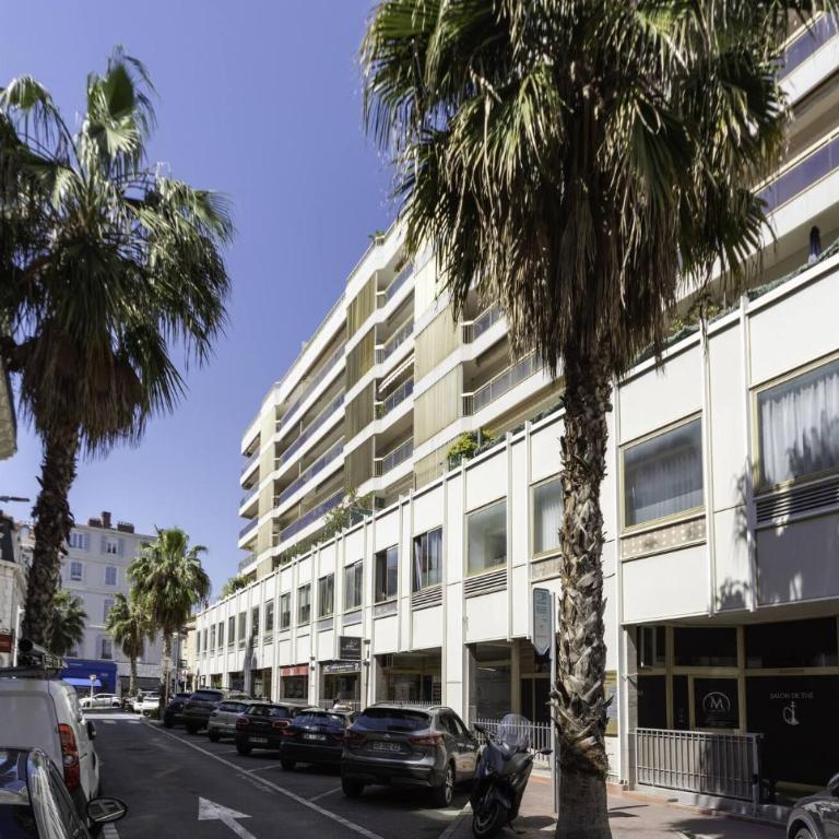 Le Mimosas - Studio Cannes centre - Vue mer Terrasse WIFI climatisation - Estudio - 13