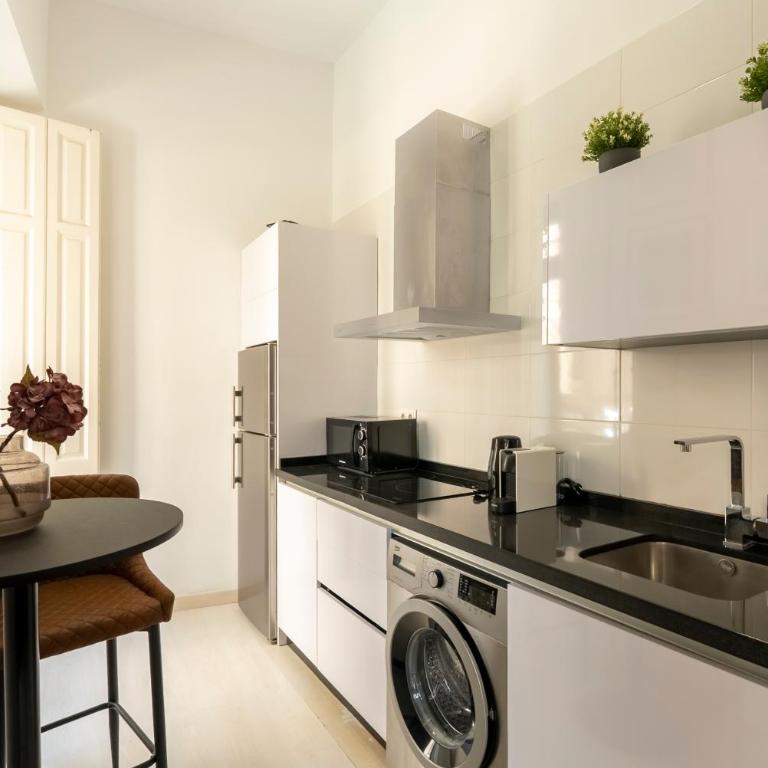 Les Suites - Estudio con balcón - 10