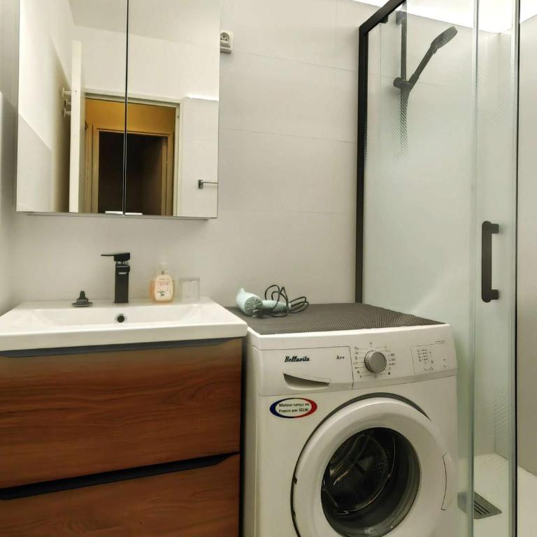 Spacieux T3 au Centre Port, Résidence avec Piscine, Cap d'Agde - FR-1-607-10 - Appartement (6 Adultes) - 26