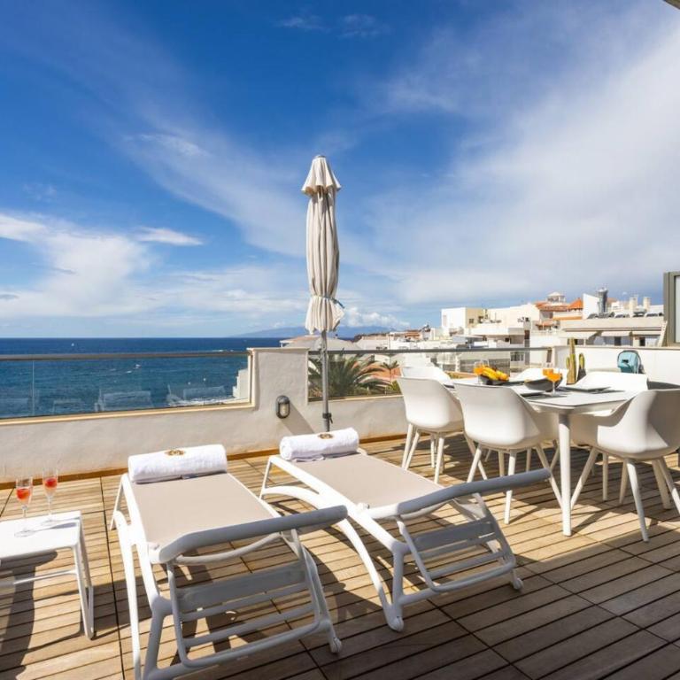 Luxury Penthouse with Sea Views and Terrace La Caleta - Apartamento - 2 niveles - 12