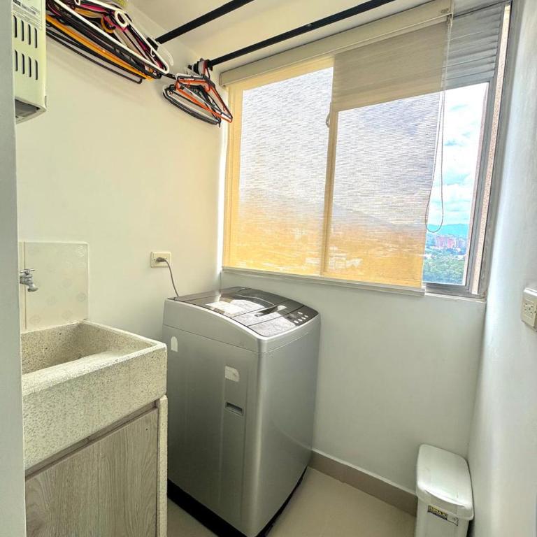 Apartamento hermoso, excelente ubicación - Apartamento de 3 dormitorios - 34
