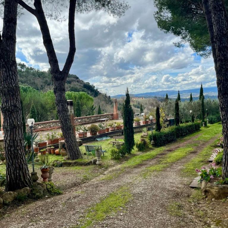Chianti Villa with Private Park, 2 Apartments & Panoramic Views - Appartamento con 2 Camere da Letto - 5