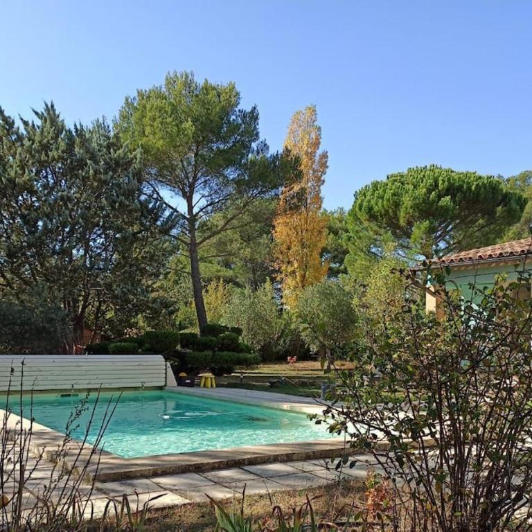 Family villa with pool in Aix-en-Provence - Villa - 7