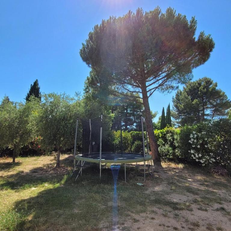 Family villa with pool in Aix-en-Provence - Villa - 13