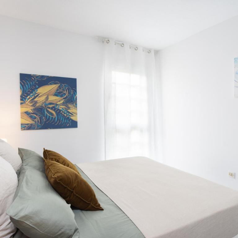 Three spacious apartments 150m from the Las Americas promenade - Apartamento con vistas a la piscina - 2
