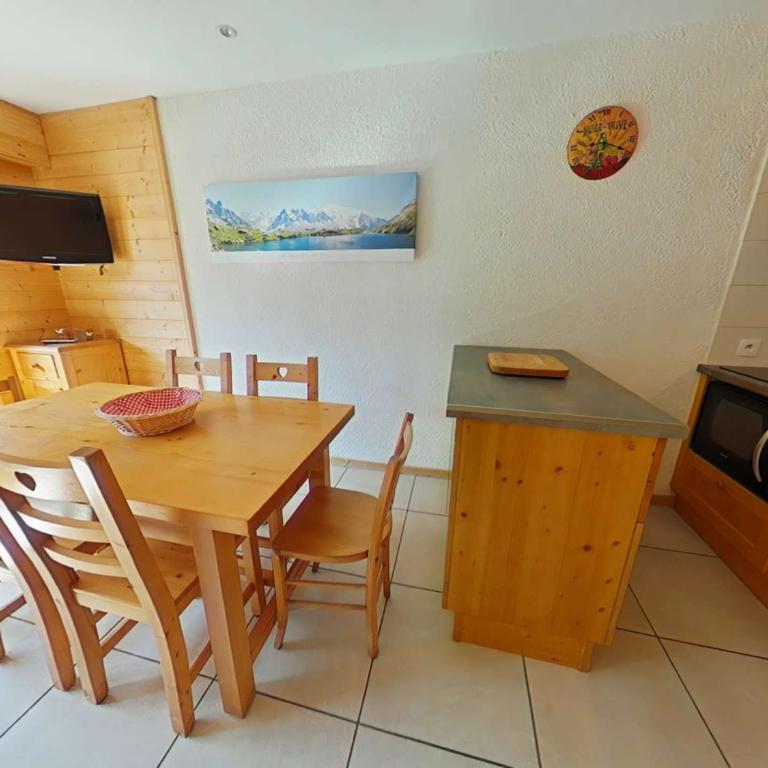 Appt cosy 3 pièces avec mezzanine - 6 couchages, parking, animaux admis - Grand Bornand - FR-1-241-104 - Apartment (6 Erwachsene) - 4
