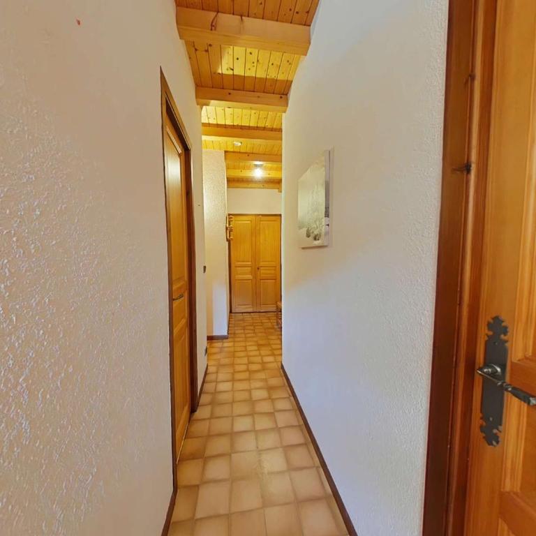 Appt 3 pièces, 7 pers, cheminée, garage, proche pistes - FR-1-241-50 - Apartment (7 Adults) - 8