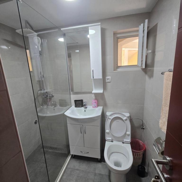 Apartmani Vitic - One-Bedroom Family Apartment - 5