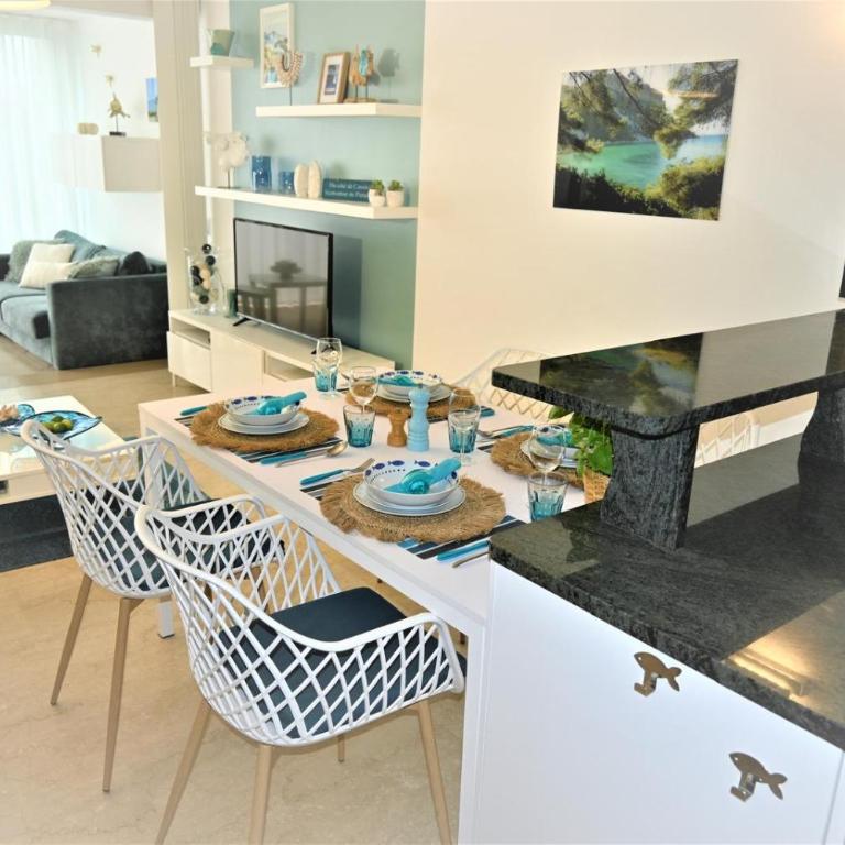 LE DAUPHIN Climatisation Fibre 4 personnes - Appartement - 12