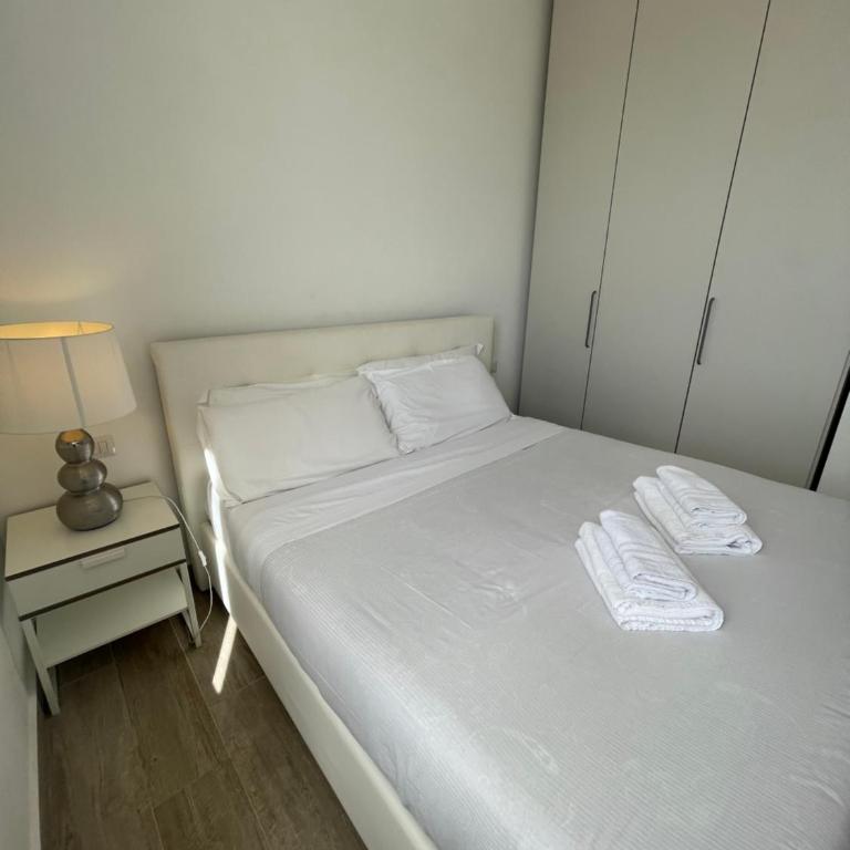 YCH-Attico con splendida vista su Villa Ada - Apartment mit 1 Schlafzimmer - 18