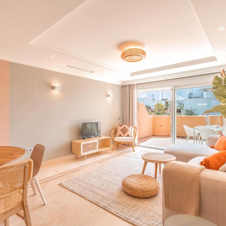 Stylish Apartment Aloha Hill Club Marbella - TCM - Two-Bedroom Apartment - 1