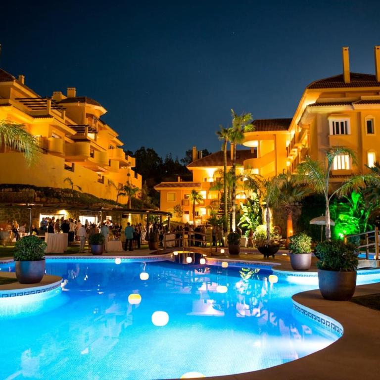 Stylish Apartment Aloha Hill Club Marbella - TCM - Two-Bedroom Apartment - 2