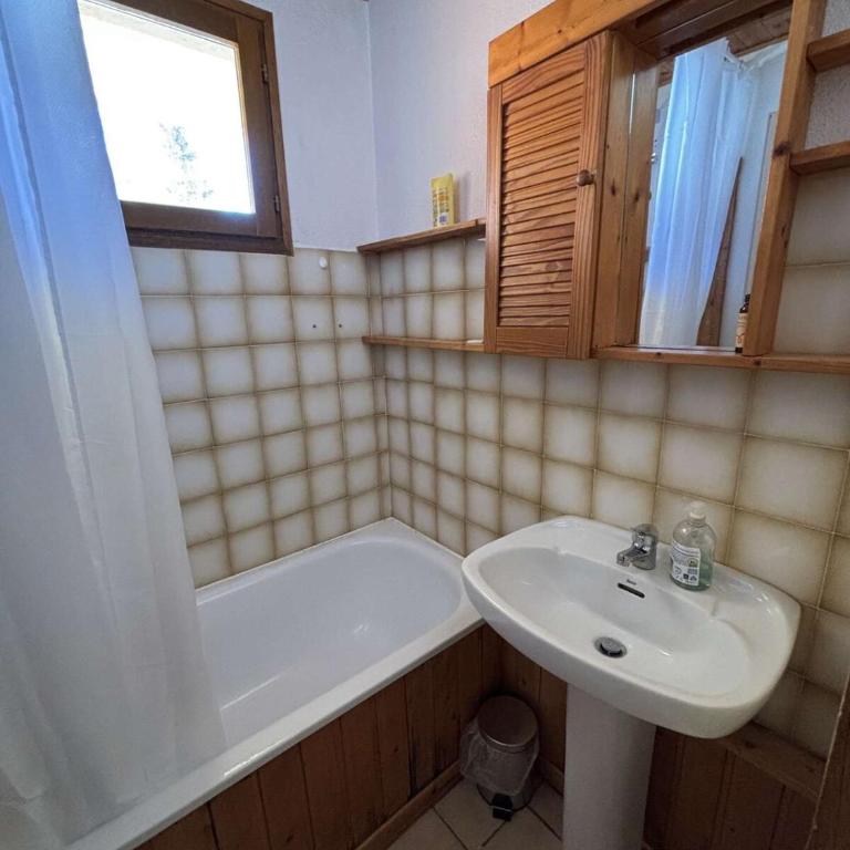 Yéti 6 n° 8 : appartement rénové au Petit Chatel - Appartamento - 9