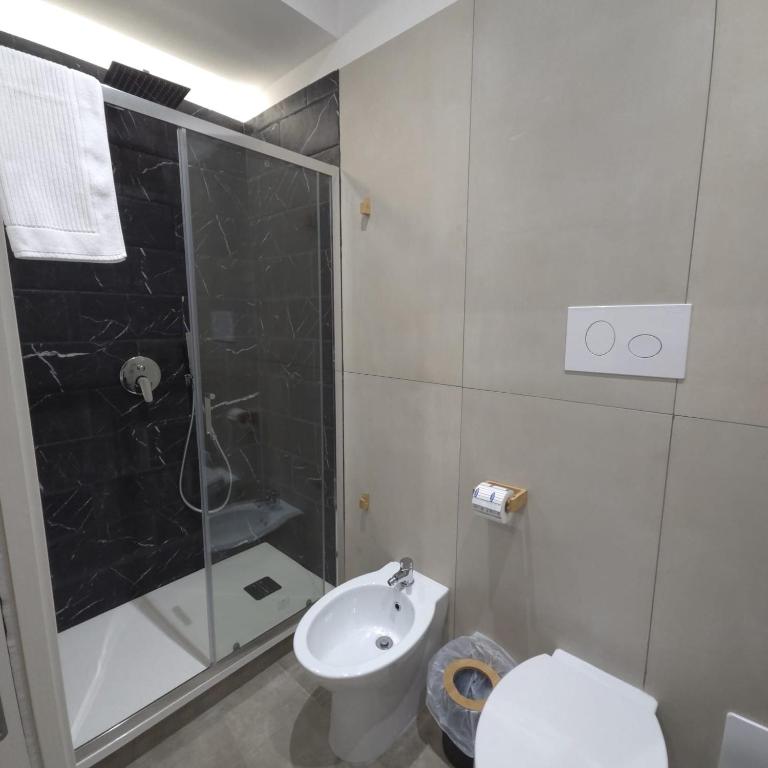 La Ciconella 2 - Double Room with Balcony - 3