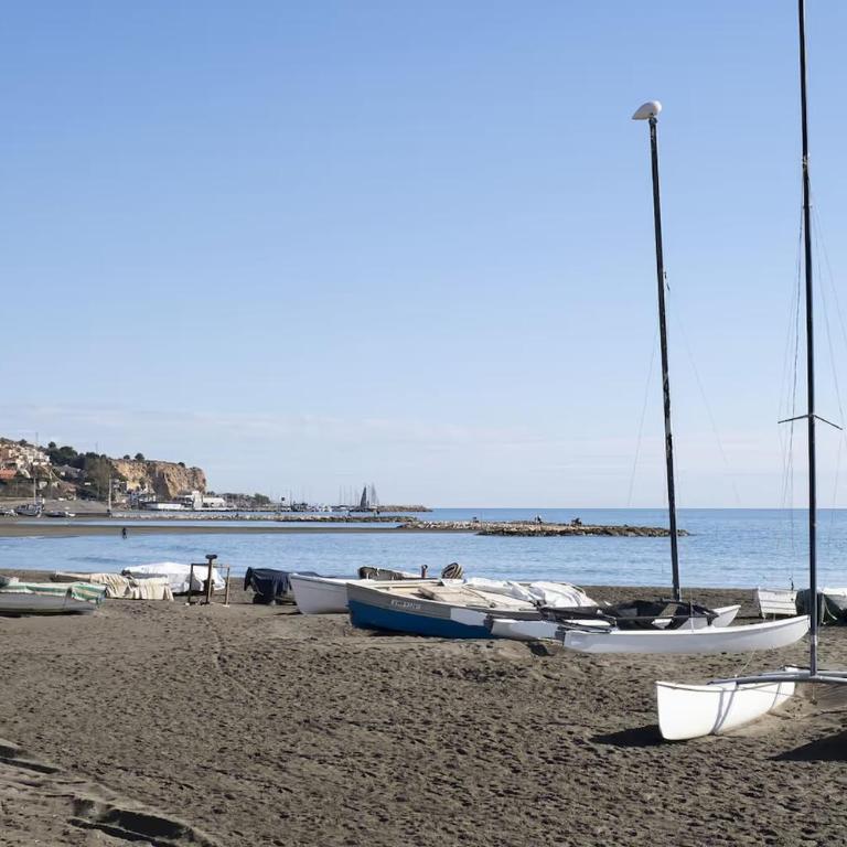 Beachfront studio, el Palo - TCM - Estudio Estándar - 17