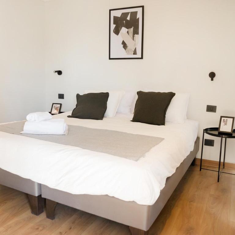 Chic Cozy Retreat Fully Equipped 2BR Las Condes - Apartamento - 7