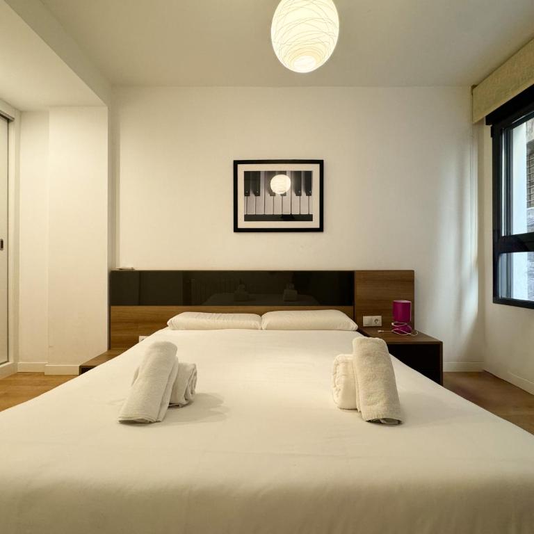 Luxury, design, relax, in historical street lift - One-Bedroom Apartment - 5