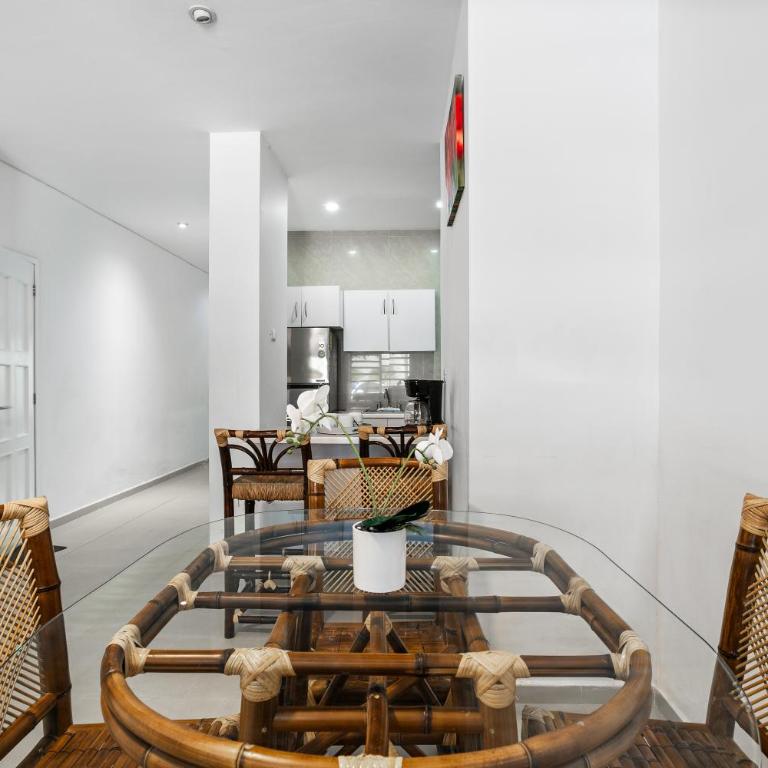 Casa Flamingos - One-Bedroom Villa - 10