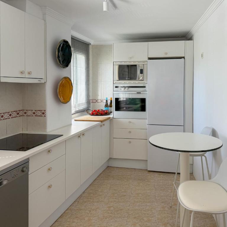 Dominion Beach Apart - Apartamento de 2 dormitorios con terraza - 2
