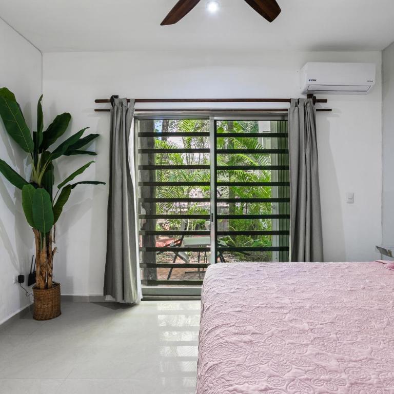 Casa Flamingos - One-Bedroom Villa - 4