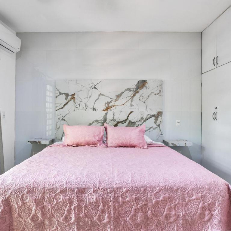 Casa Flamingos - One-Bedroom Villa - 2