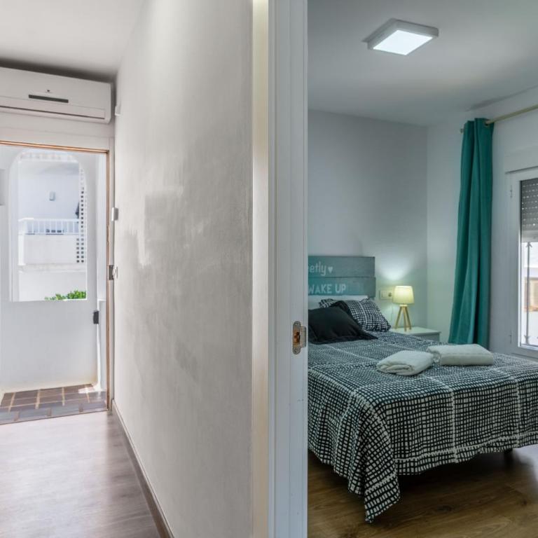 NEPTUNITO: Primera línea con Piscina - Apartamento de 2 dormitorios - 56
