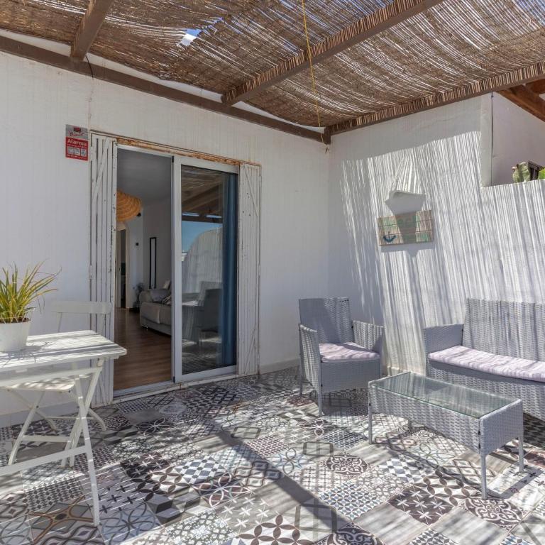 NEPTUNITO: Primera línea con Piscina - Apartamento de 2 dormitorios - 42