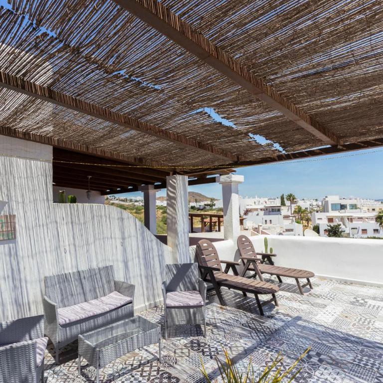 NEPTUNITO: Primera línea con Piscina - Apartamento de 2 dormitorios - 61