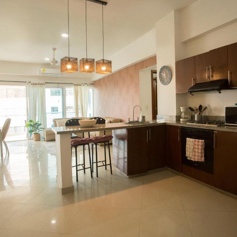 Un espacio sofisticado en medio de El Laguito Edificio Poseidon del Caribe - Apartamento de 2 dormitorios con balcón y vistas al mar - 34