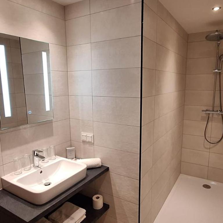 Gasthof Thomann - Suite mit 2 Schlafzimmern - 1