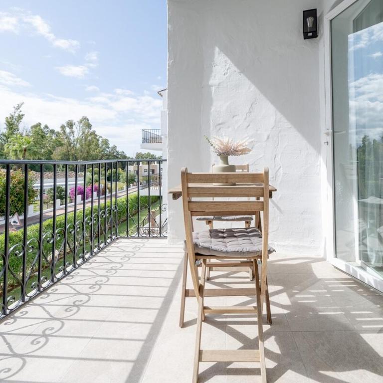 Sierra Park apartment - Three-Bedroom Apartment - 13