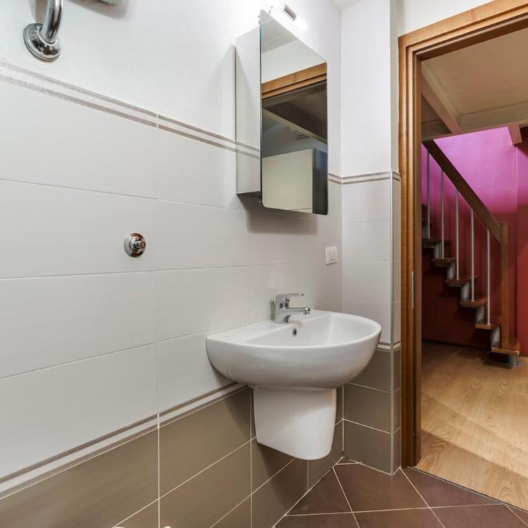 view of the Arno Perla sull'Arno IX - One-Bedroom Apartment - 5