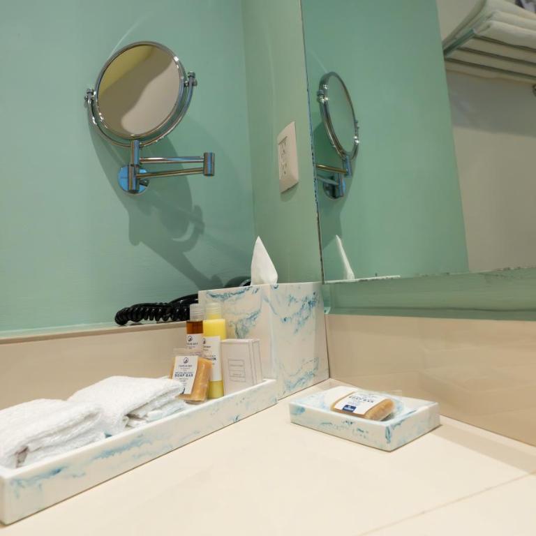 Cancun Bay All Inclusive Hotel - Standard Double Room - 5