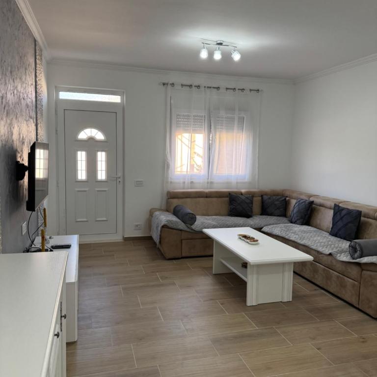 Lukic Guest house - Apartman sa 1 Spavaćom Sobom - 5