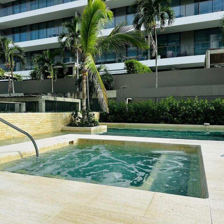 Spectacular Beachfront Apartment - Two-Bedroom Apartment - 69