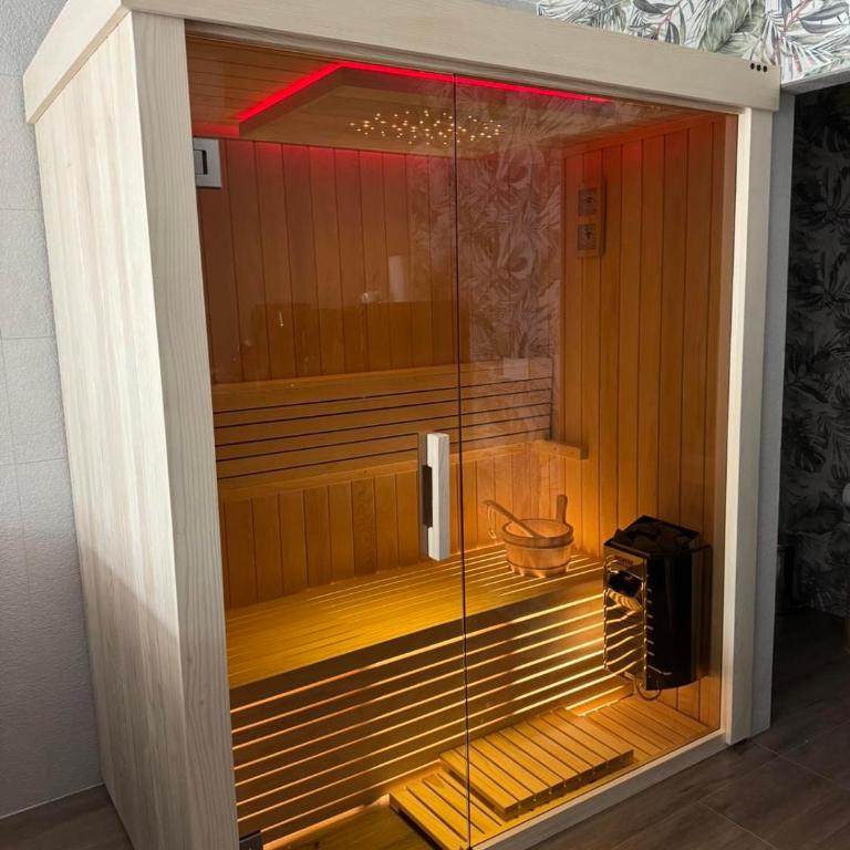 Apartment Insula - Six-Bedroom House - 14