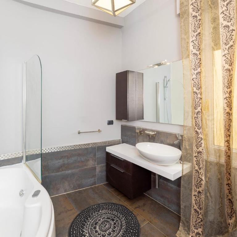 Ponte Vecchio - San Jacopo, Duomo - Appartamento con 2 Camere da Letto - 30