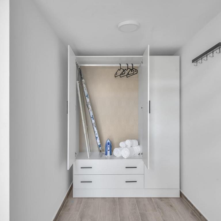 Urban Comfort Nueva Málaga by ELE Apartments - Estudio Dúplex - 8