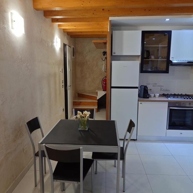 Angolo Del Paradiso - Appartamento con 2 Camere da Letto - 7