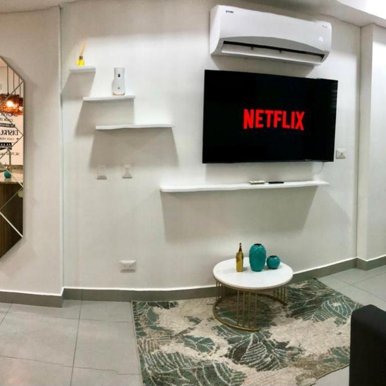 Apartamento elegante en el rodadero a 3 minutos caminando de la playa - Two-Bedroom Apartment - 17