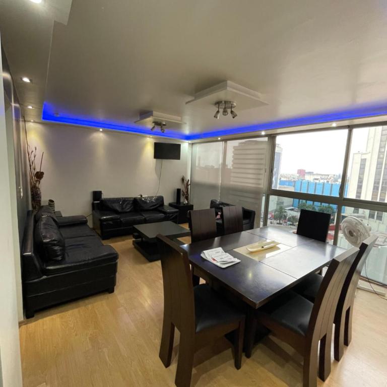 PENTHOUSE gran vista, maravillosa ubicación - Two-Bedroom Apartment - 2