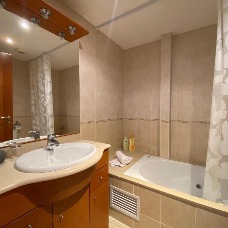 Reconnectar Blanes Montserrat - Apartamento - 2 niveles - 9