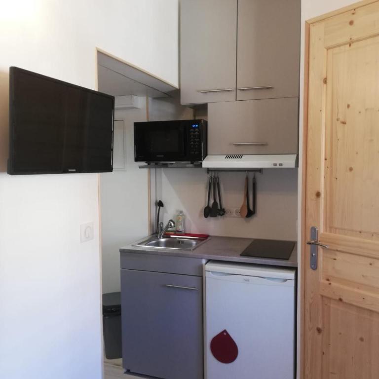Studio refait à neuf au cœur du village - Appartement 1 Chambre - 5