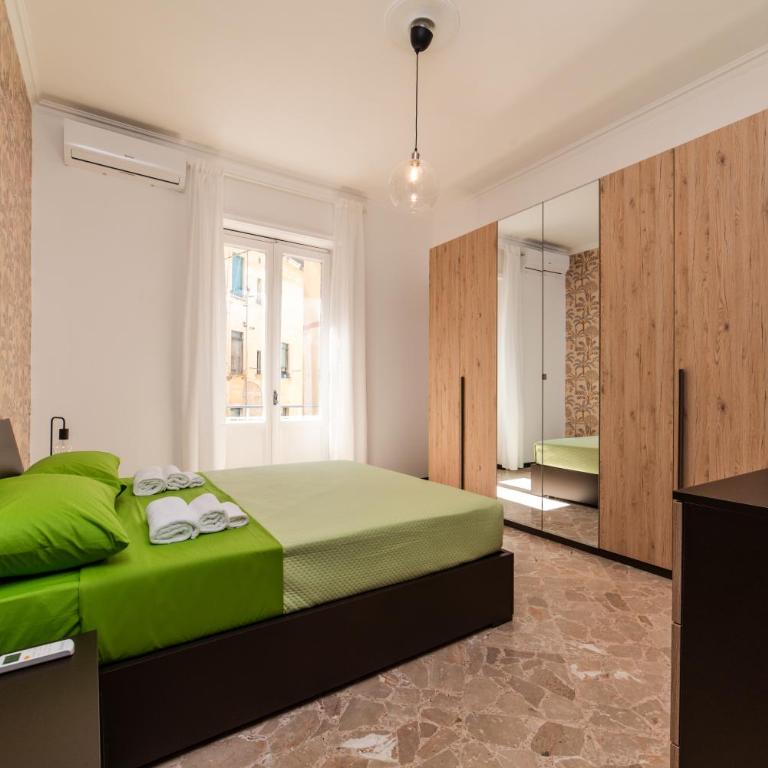 Salerno Centro Holiday House - Appartamento - 10