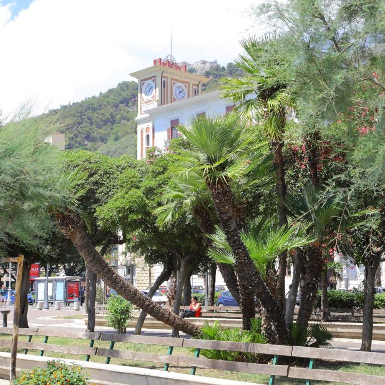 Salerno Centro Holiday House - Appartamento - 21